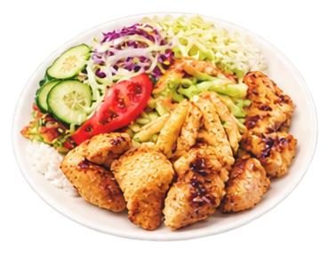 Grillet kylling med salat og ris